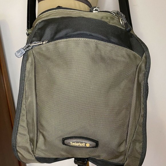 Timberland Messenger Bag, unisex, backpack alternative, laptop bag.